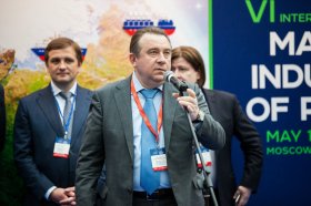 ОСК представила на VI Международном форуме «Морская индустрия России» перспективные проекты гражданского судостроения